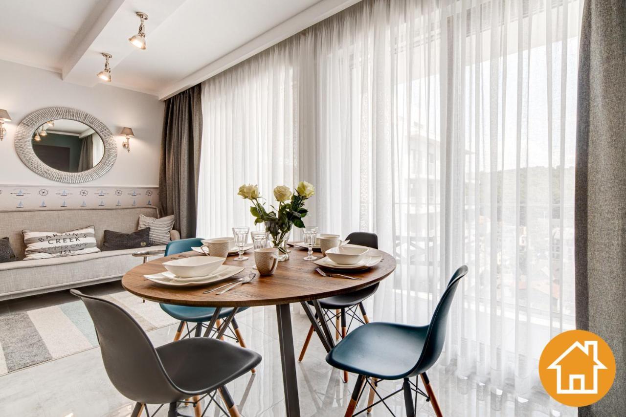 Apartamenty Baltikus เมียนซิดดรอแย ภายนอก รูปภาพ